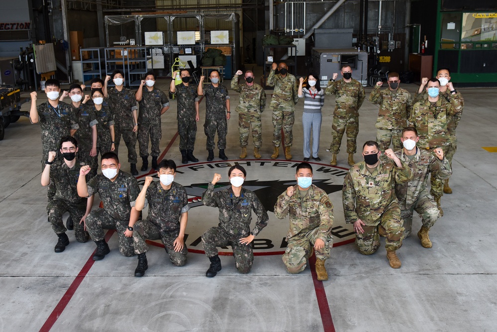 8th MXG conducts bilateral immersion training with ROKAF 38th Fighter Group Logistics Squadron