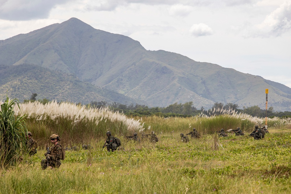 Amphibious Operations during KAMANDAG 6