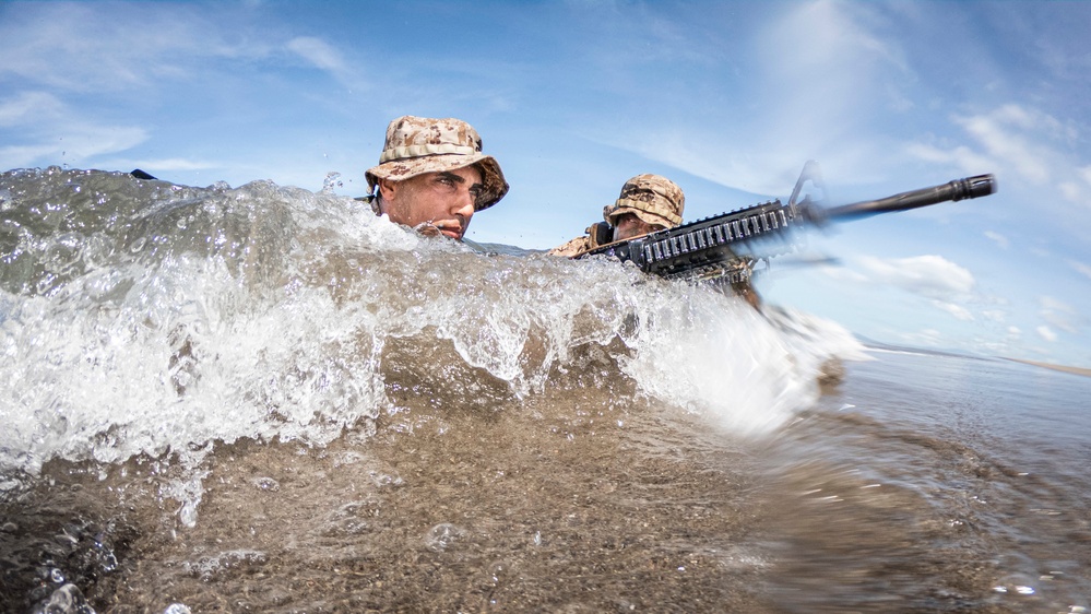 Bilateral Amphibious Demonstration during KAMANDAG 6