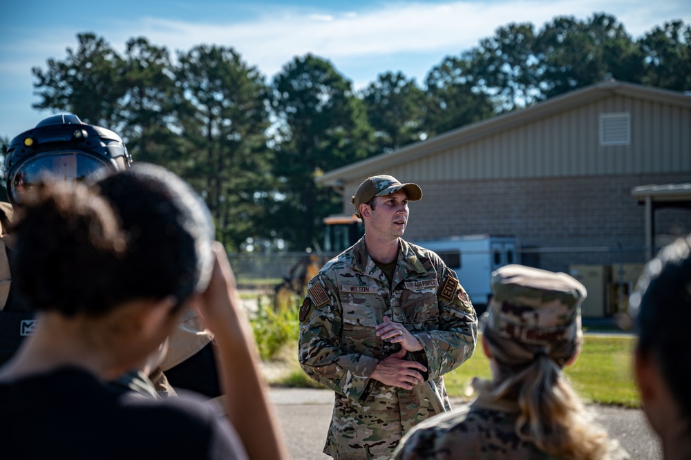 Shaw hosts ROTC tour