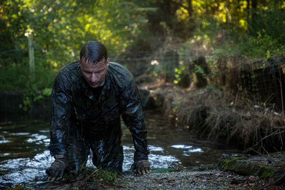 DVIDS - Images - Marines Take on the Endurance Course [Image 9 of 11]