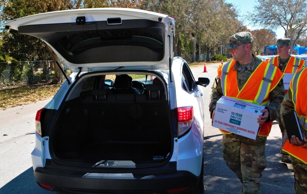 Florida Army National Guard distributes commodities to Floridians impacted by Hurricane Ian