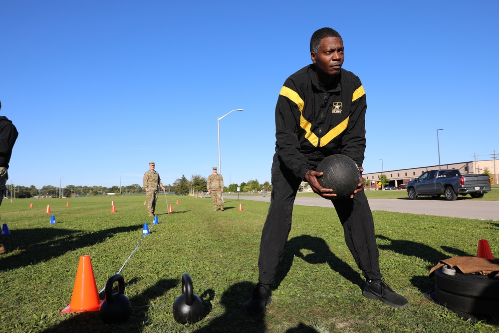 Ohio National Guard Soldiers conduct Army Combat Fitness Test prior to deployment