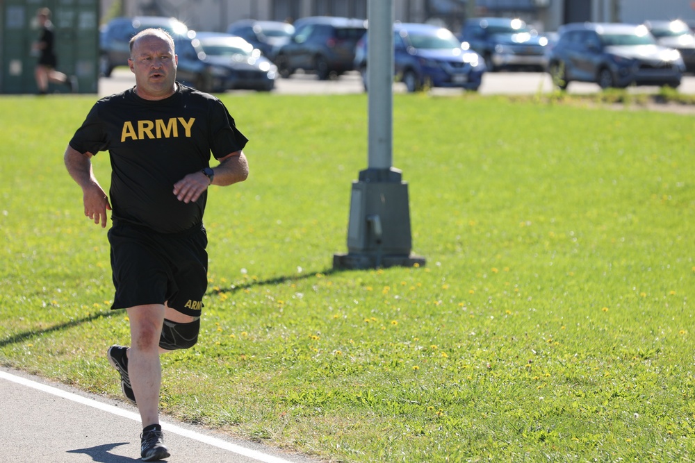 Ohio National Guard Soldiers Conduct Army Combat Fitness Test Prior to Deployment