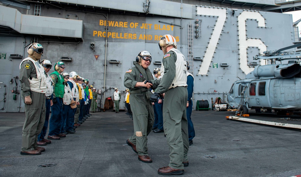 USS Ronald Reagan (CVN 76) conducts change of command ceremony at sea