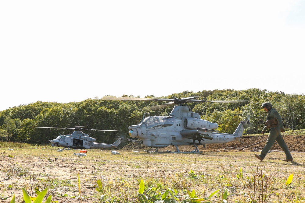 Resolute Dragon 22: Aerial Dive-Fire Drills