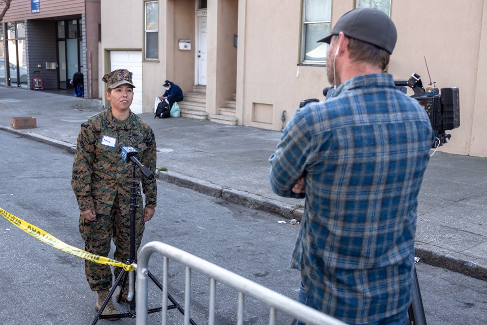 SF Fleet Week: Marines, Sailors prepare bags of food during Food Bank