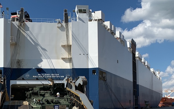 Strykers come to Korea!