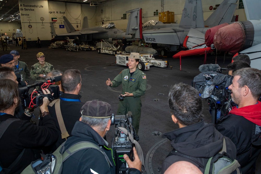 Greek Media Visit to USS George H.W. Bush