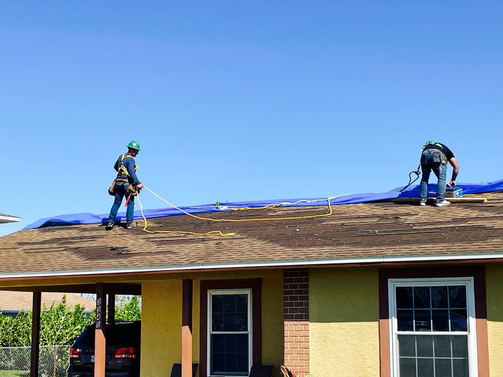 US Army Corps of Engineers Install Blue Roofs After Hurricane Ian