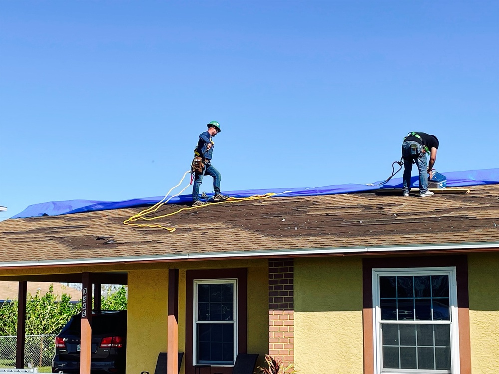 US Army Corps of Engineers Install Blue Roofs After Hurricane Ian