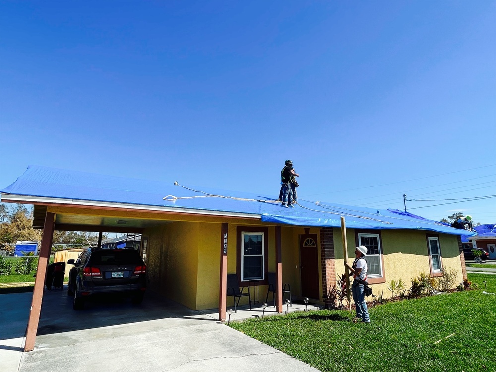 US Army Corps of Engineers Install Blue Roofs After Hurricane Ian