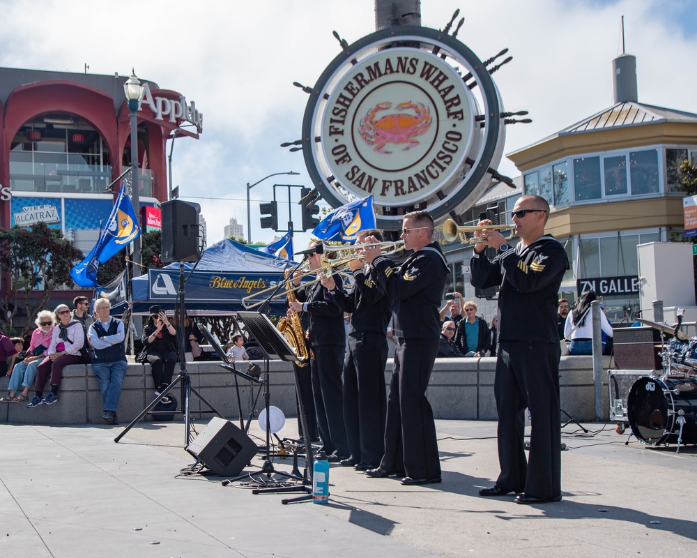 32nd Street Funk Performs at Fisherman’s Wharf