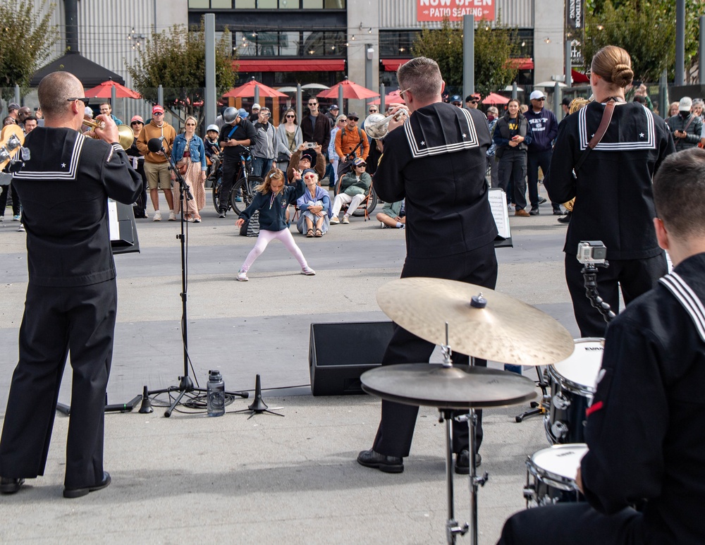 32nd Street Funk Performs at Fisherman’s Wharf