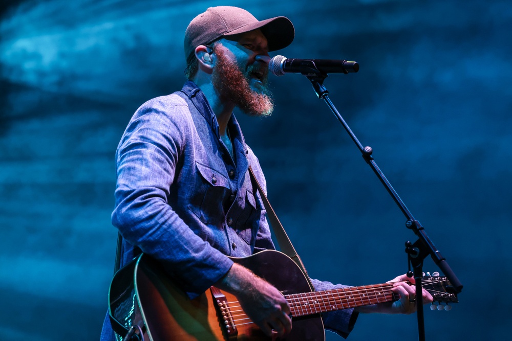 MCCS hosts Pendleton’s Eric Paslay Concert, Fall Carnival