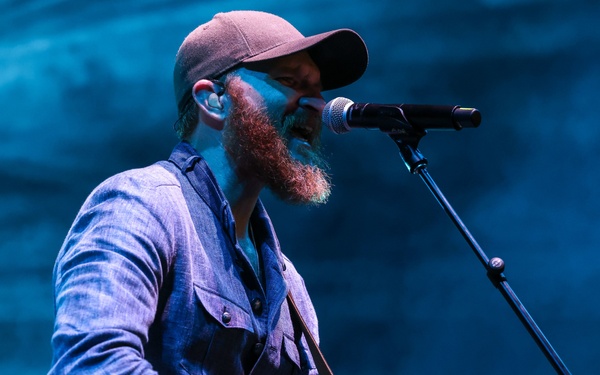 MCCS hosts Pendleton’s Eric Paslay Concert, Fall Carnival