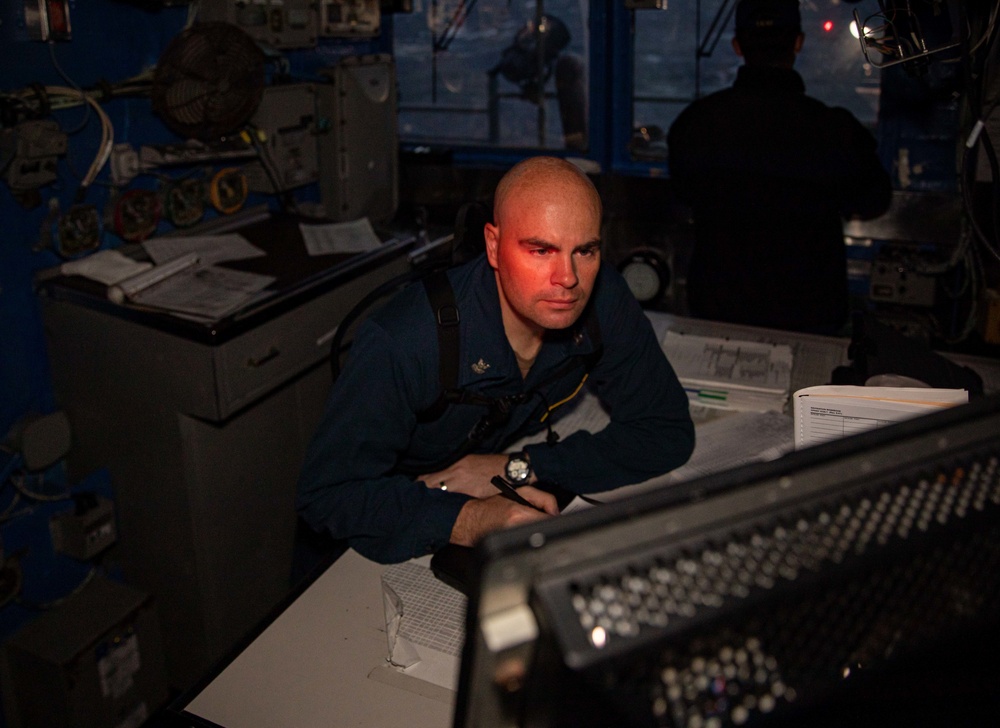 USS Chancellorsville Conducts Routine Operations