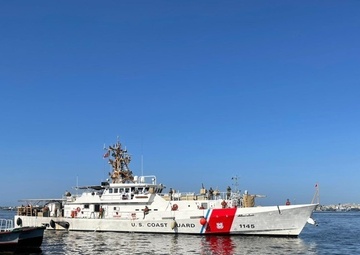 U.S. Coast Guard Ships Visit Pakistan