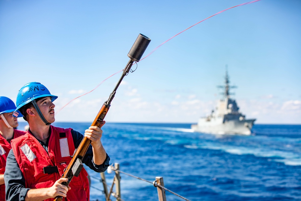 Ramage Conducts Replenishment-at-Sea with Canadian, Spanish Navies