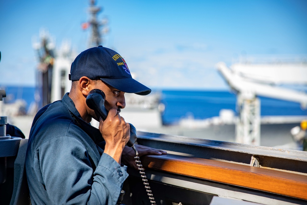 Ramage Conducts Replenishment-at-Sea with Canadian, Spanish Navies