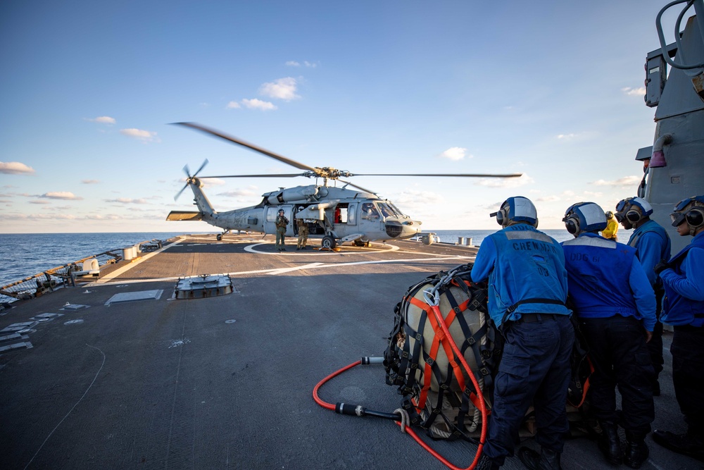 Ramage Conducts Replenishment-at-Sea with Canadian, Spanish Navies