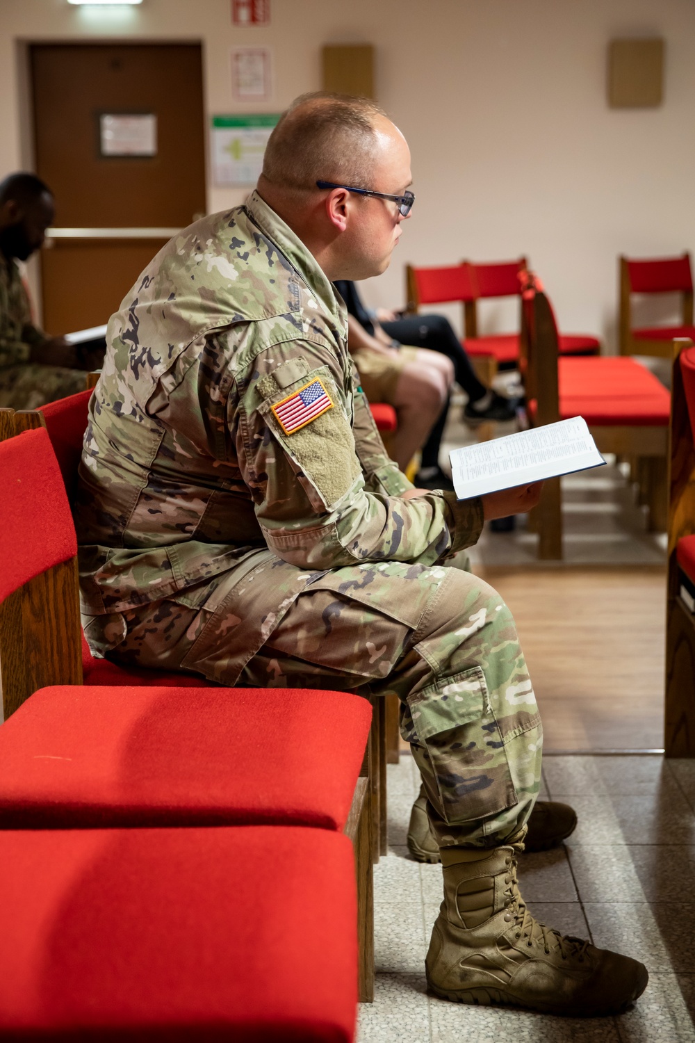 Task Force Nighthawk Soldiers attend chapel service