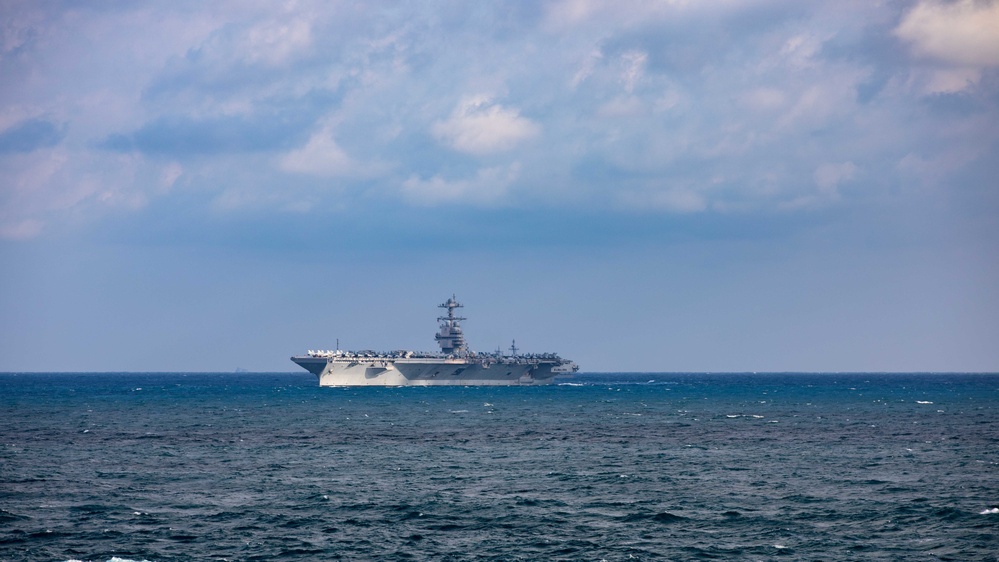 Gerald R. Ford Strike Group Conducts Simulated Strait Transit