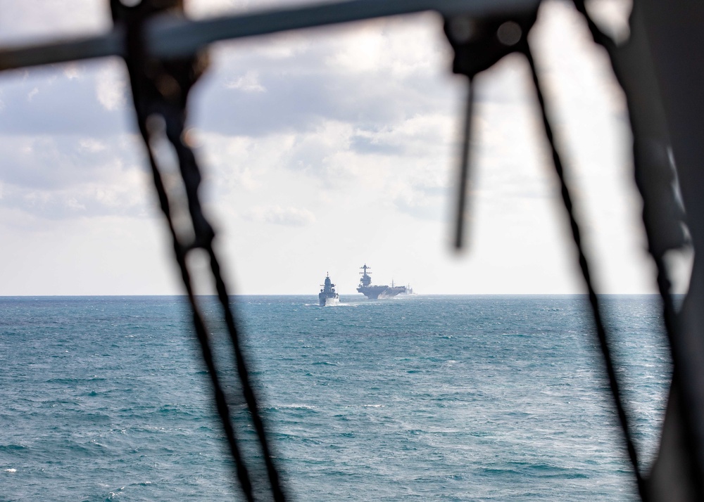 Gerald R. Ford Strike Group Conducts Simulated Strait Transit