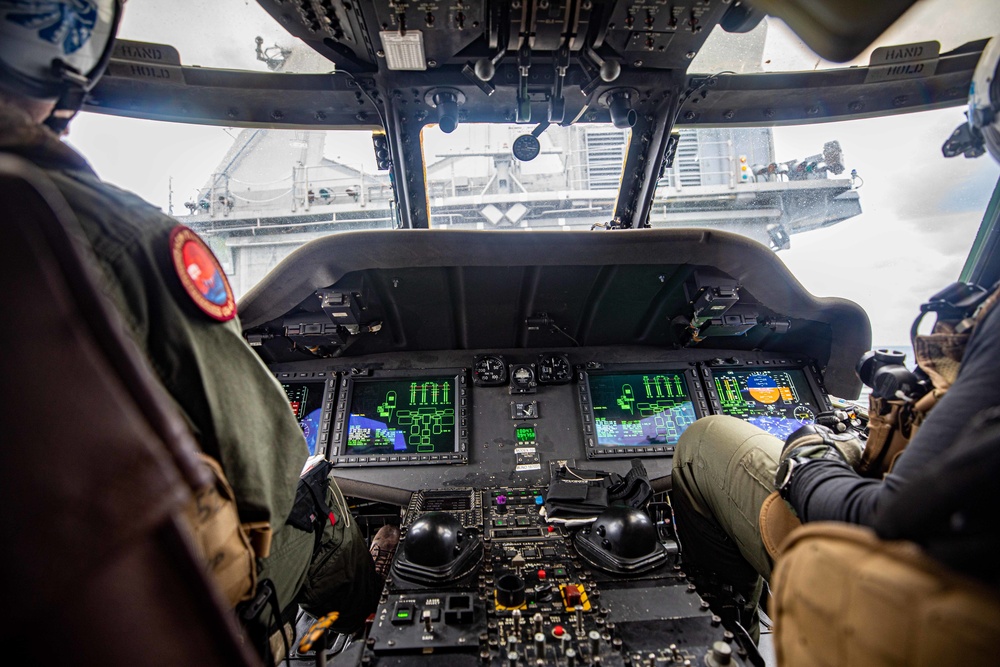 USS Chancellorsville Conducts Flight Ops