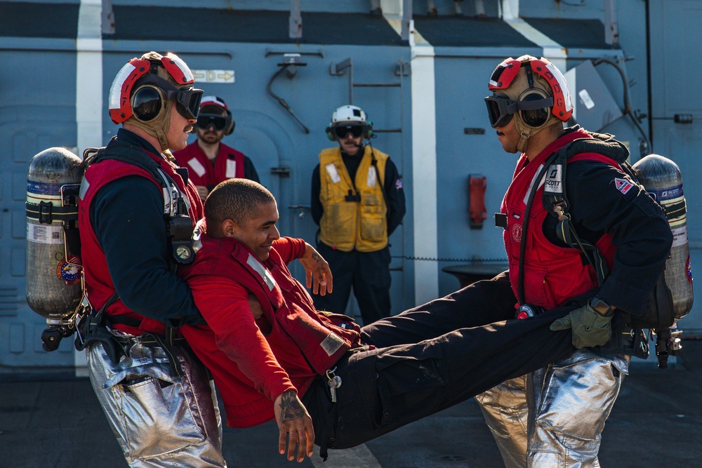 USS Paul Ignatius (DDG 117) Conducts Flight Deck Crash and Salvage Drill