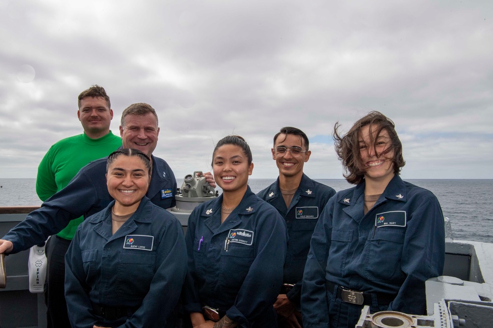 CSG 11 Commander Visits Chung-Hoon