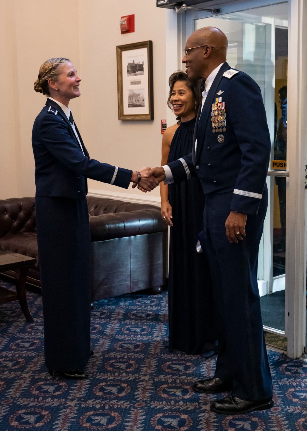 Washington Commanders celebrate 10 years of saluting service at Joint Base  Andrews > Joint Base Andrews > News