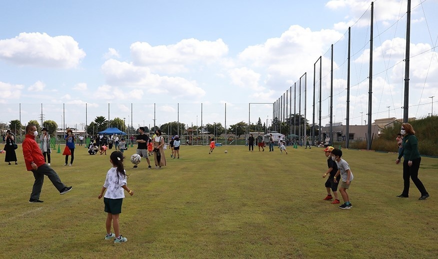 New joint-use sports field opens on Sagami Depot with youth sports event