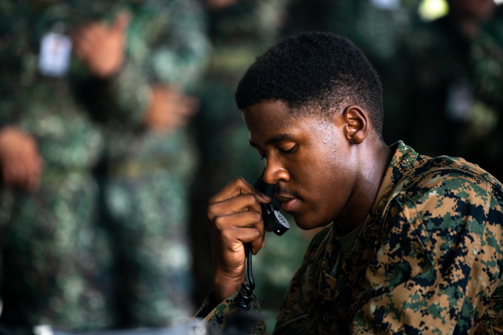 Philippine and U.S. Marines practice using the Mini-SCC during KAMANDAG 6