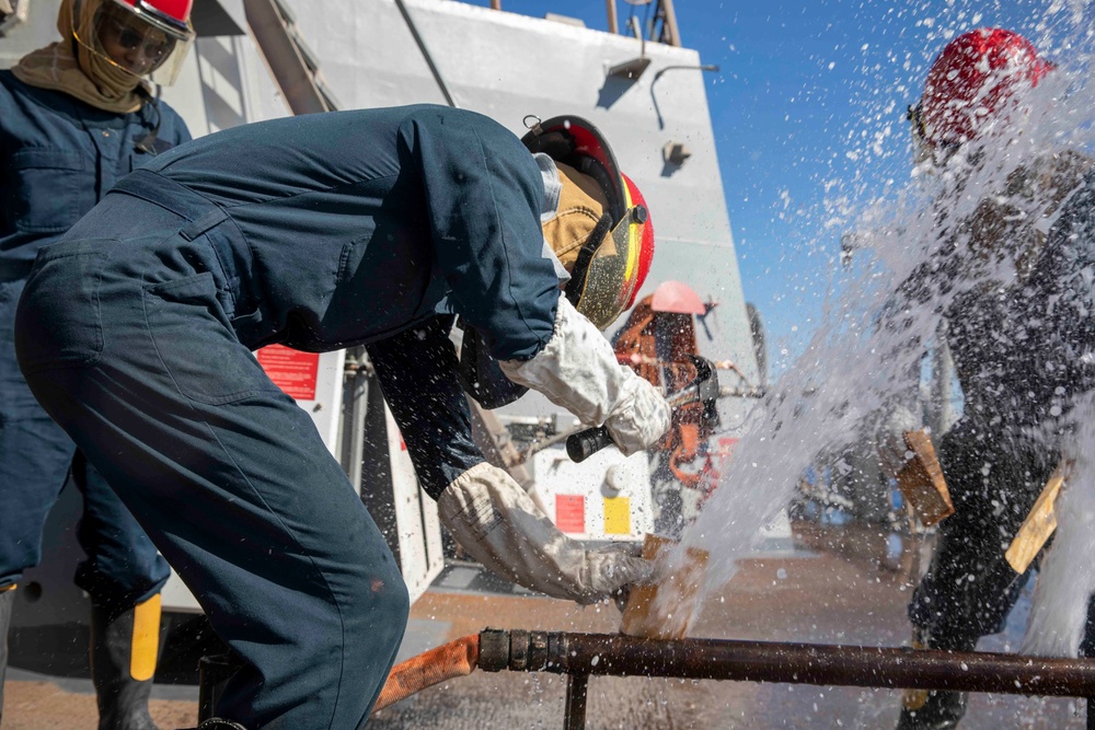 USS Farragut (DDG 99) Daily Operations