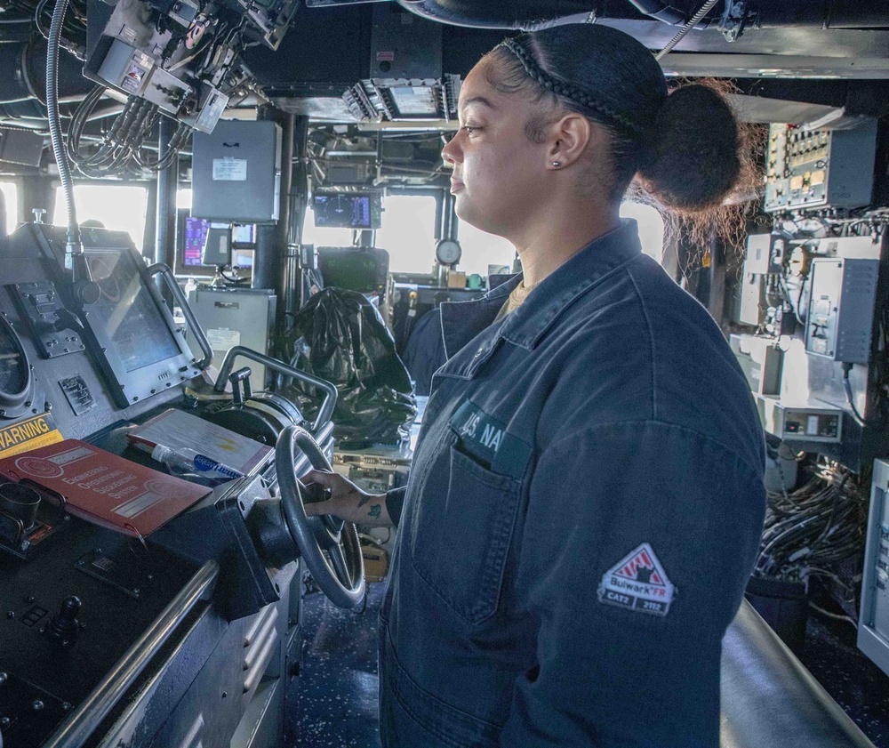 USS Truxtun (DDG 103) Daily Operations