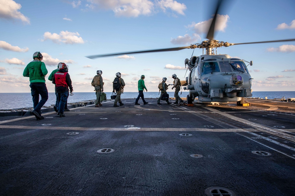 USS Leyte Gulf (CG 55) Daily Operations