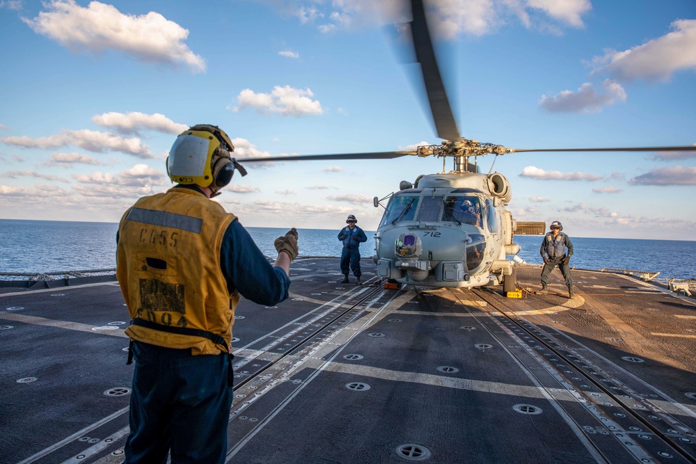 USS Leyte Gulf (CG 55) Daily Operations