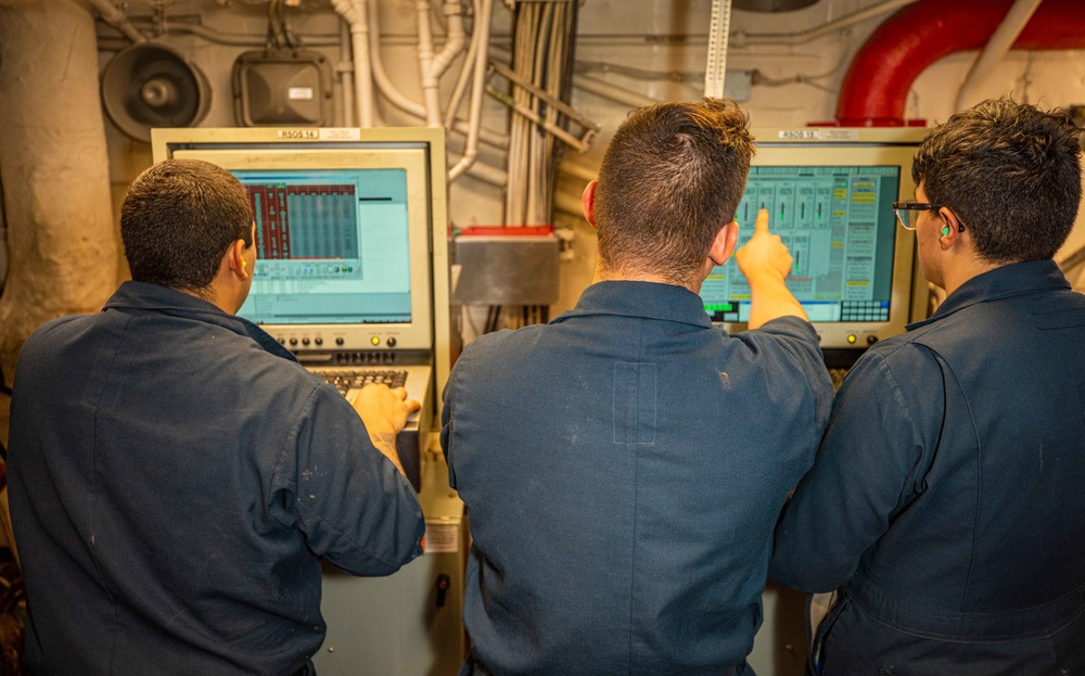 USS Chancellorsville Conducts Routine Engineering Operations