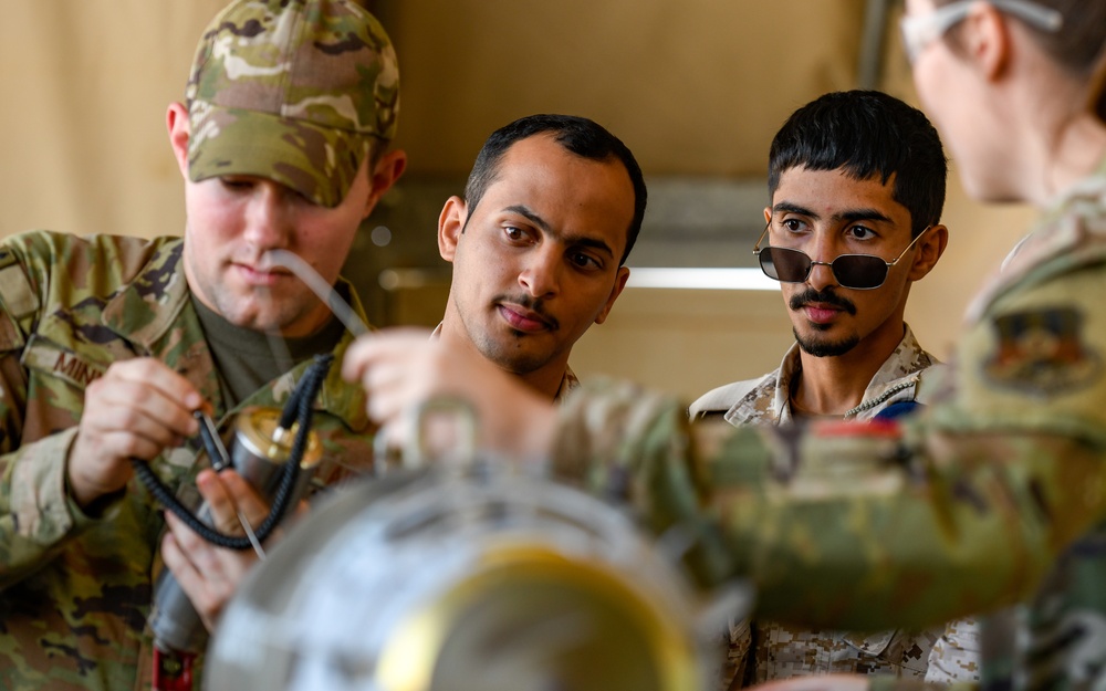 Integrated Bomb Build