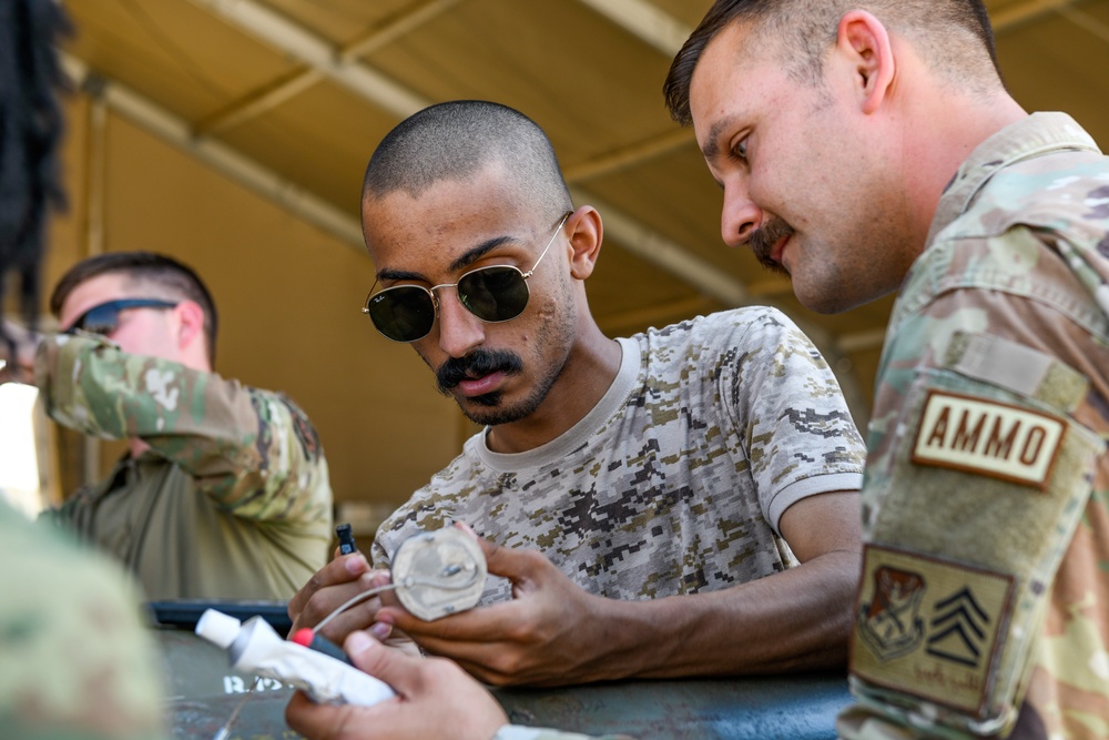 Integrated Bomb Build