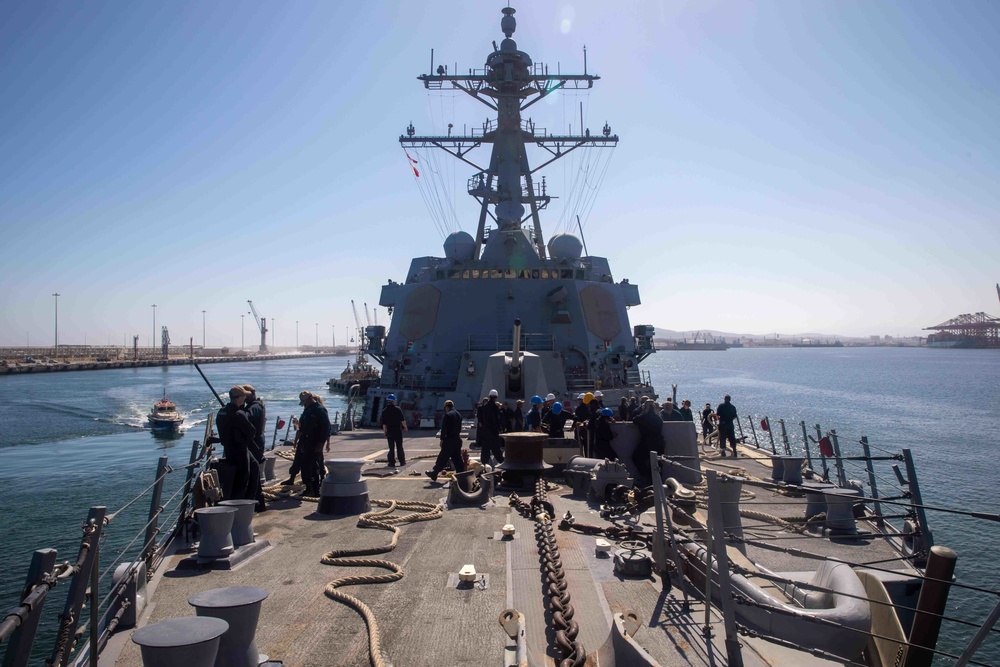 USS Nitze Daily Operations