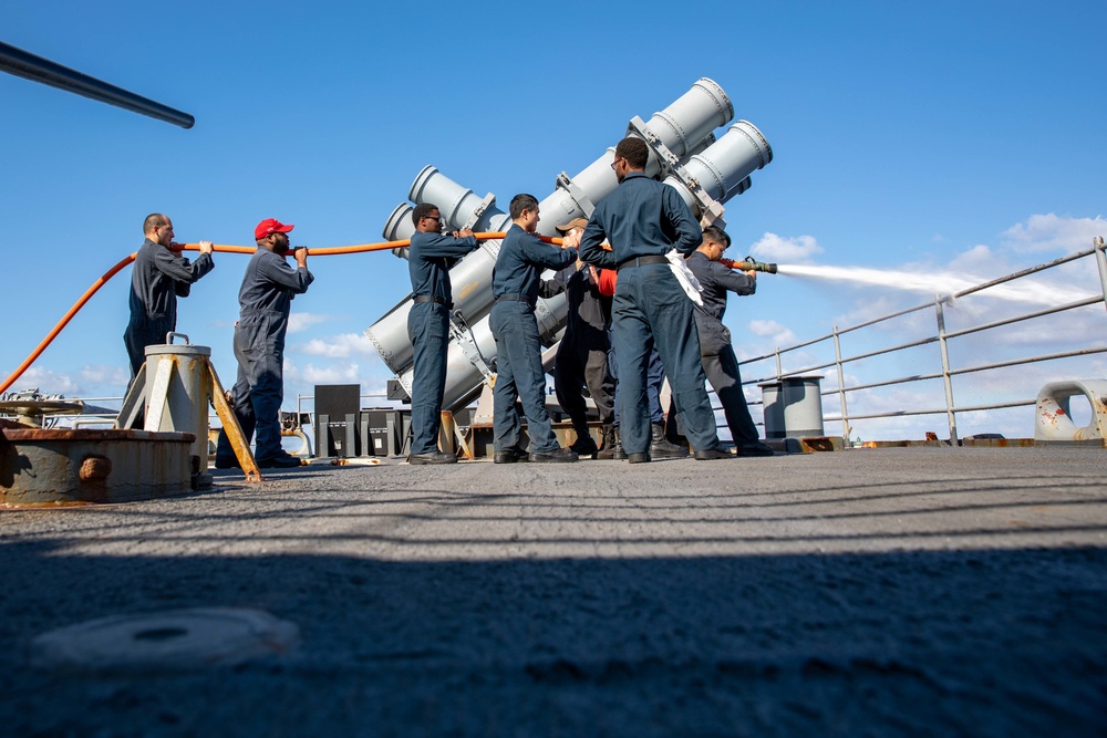 USS Leyte Gulf (CG 55) Daily Operations