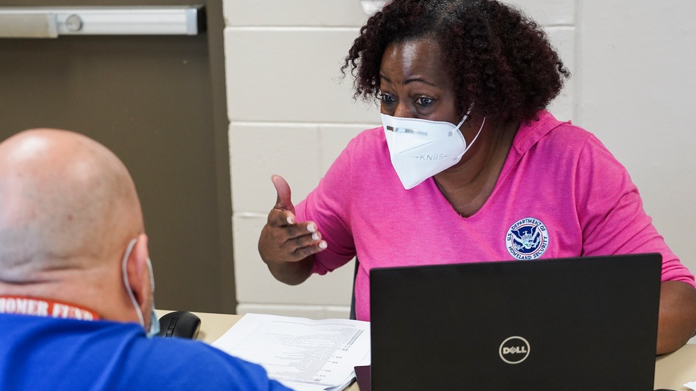 FEMA Disaster Recovery Center Opens in Orlando