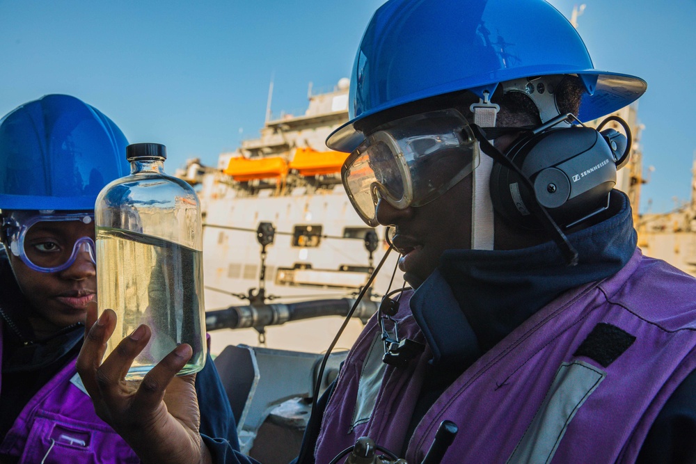 USS Paul Ignatius (DDG 117) Conducts RAS with USNS William Mclean (T-AKE 12)