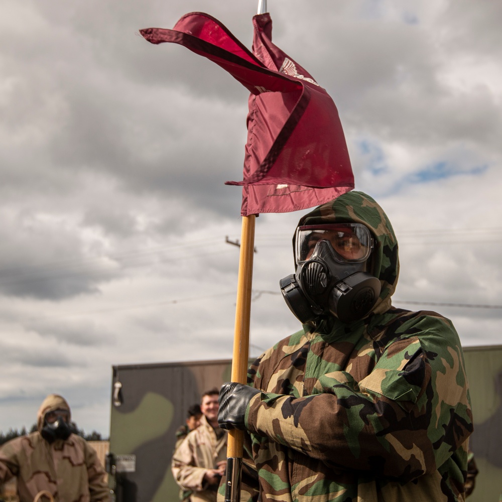 10th Homeland Response Force Guardsmen cover CBRN basics with JBLM medical detachment