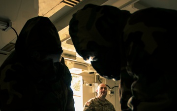10th Homeland Response Force Guardsmen cover CBRN basics with JBLM medical detachment