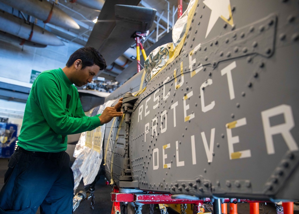 Daily Operations Onboard USS George H.W. Bush (CVN 77)