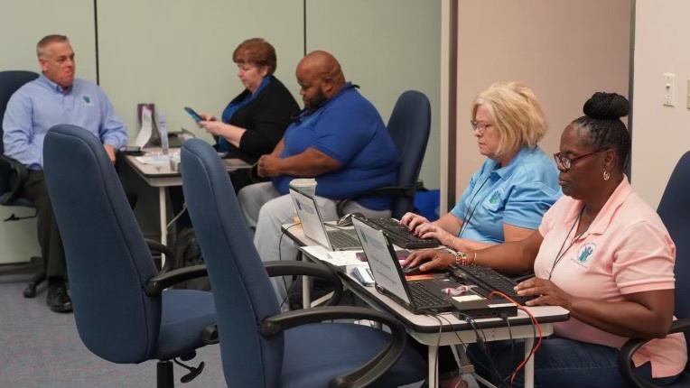 FEMA Sets-up a Disaster Recovery Center in Daytona Beach