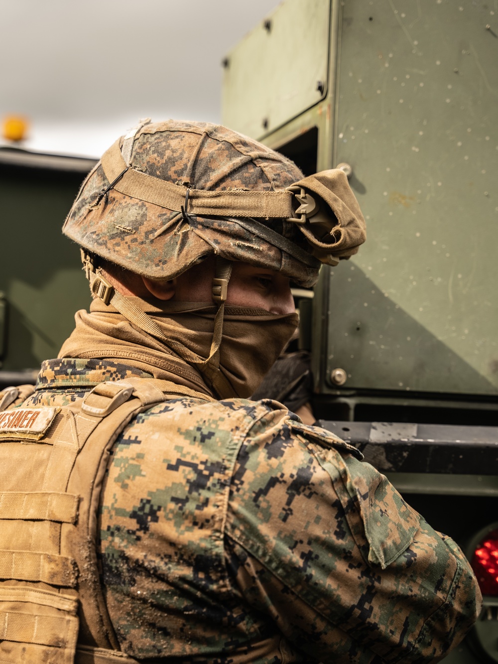 Resolute Dragon 22 | 3rd TB Marines and JGSDF Soldiers conduct Bilateral Vehicle Recovery Training